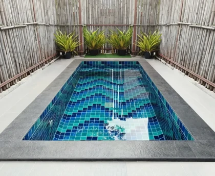 Comparatif de différents modèles de mini piscine avec équipements